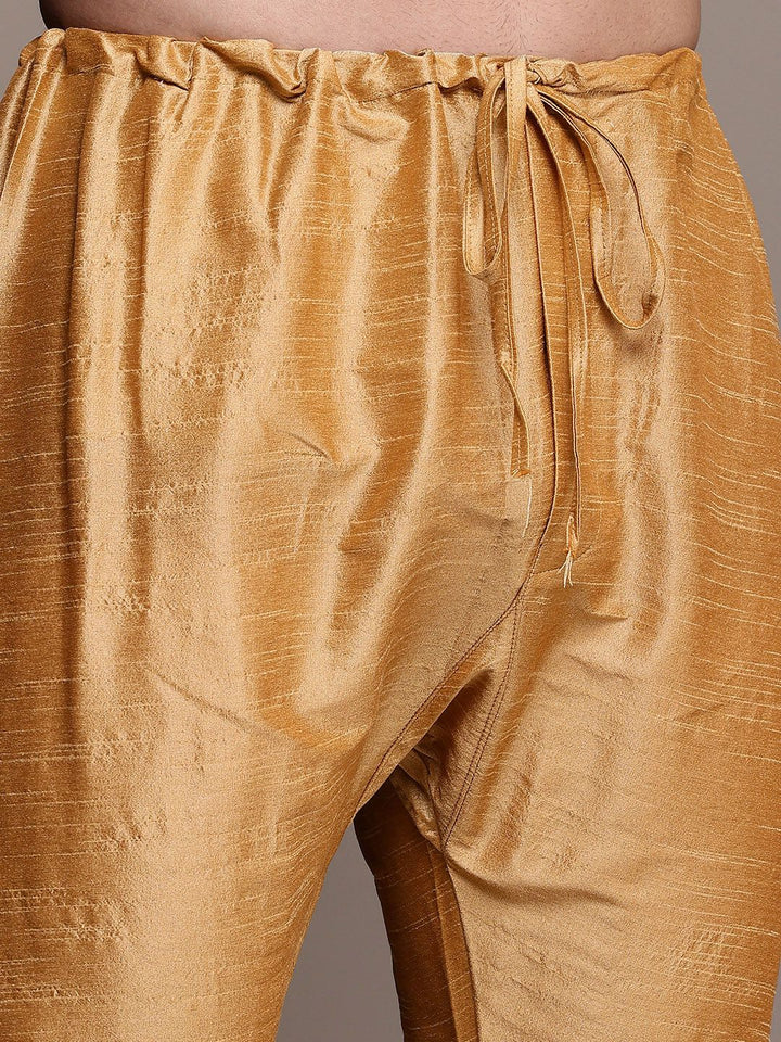 House of Pataudi Woven Design Regular Jashn Kurta With Churidar