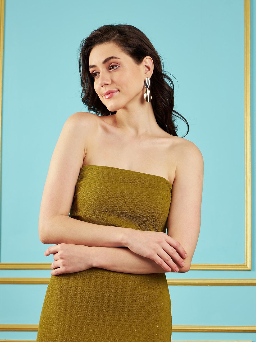 SASSAFRAS Strapless Shimmer Back Slit Sheath Midi Dress