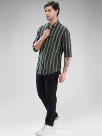 SPYKAR Men Slim Fit Opaque Striped Spread Collar Casual Shirt
