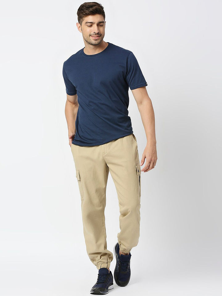 Thomas Scott Men Comfort Mid-Rise Easy Wash Cargo Trousers
