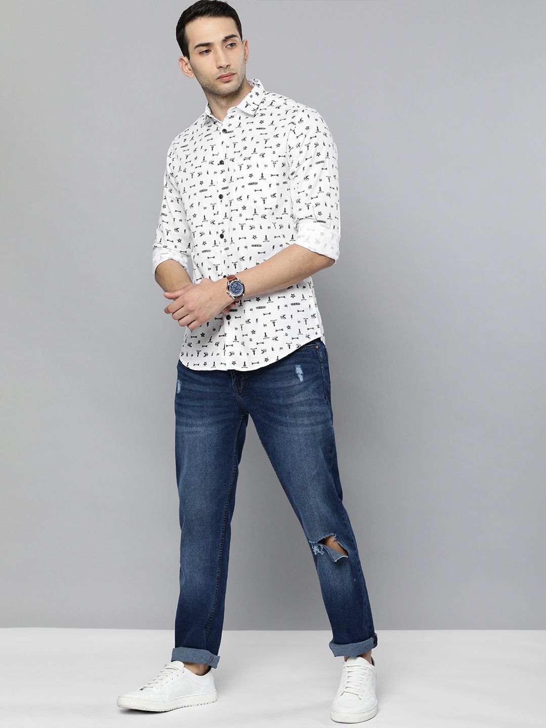 The Indian Garage Co Men White & Black Slim Fit Printed Casual Shirt