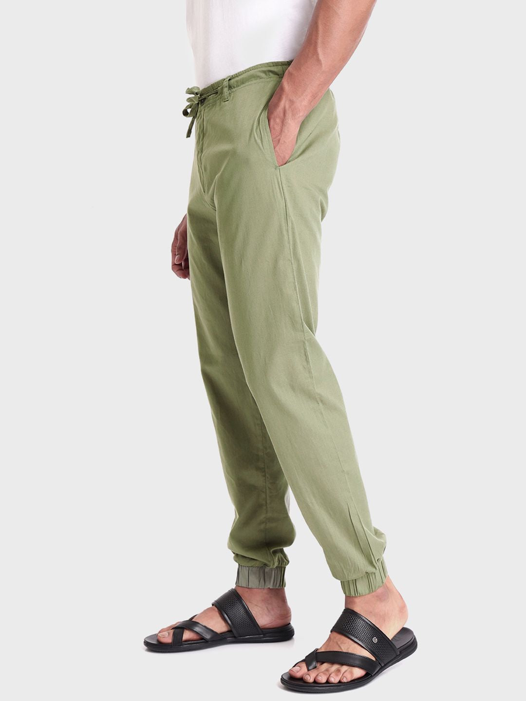Bewakoof Men Pure Cotton Joggers