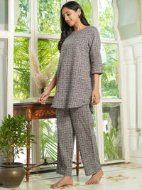 SANSKRUTIHOMES Grey & Cream Graphic Printed Pure Cotton Night Suit