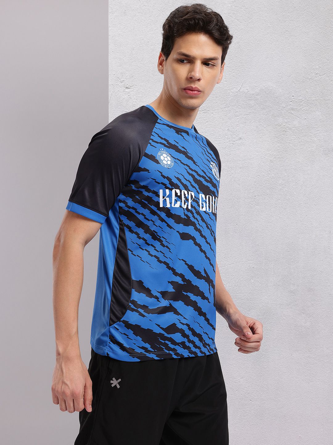 HRX by Hrithik Roshan Abstract Print Colourblocked Football T-shirt