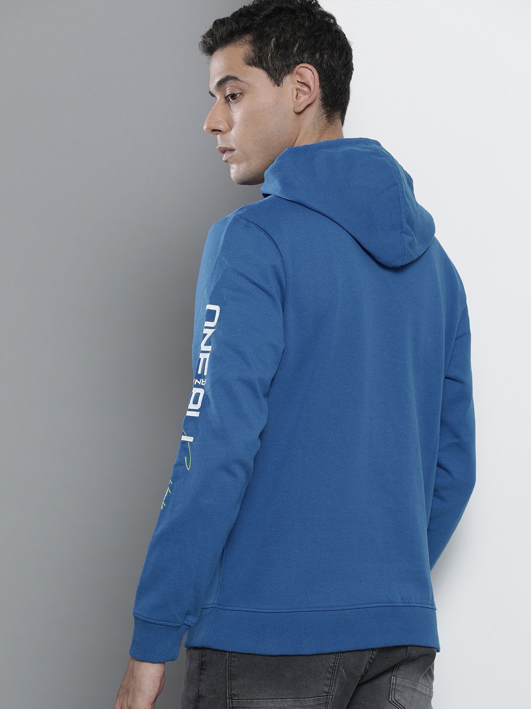 The Indian Garage Co Men Blue Printed Hooded Sweatshirt