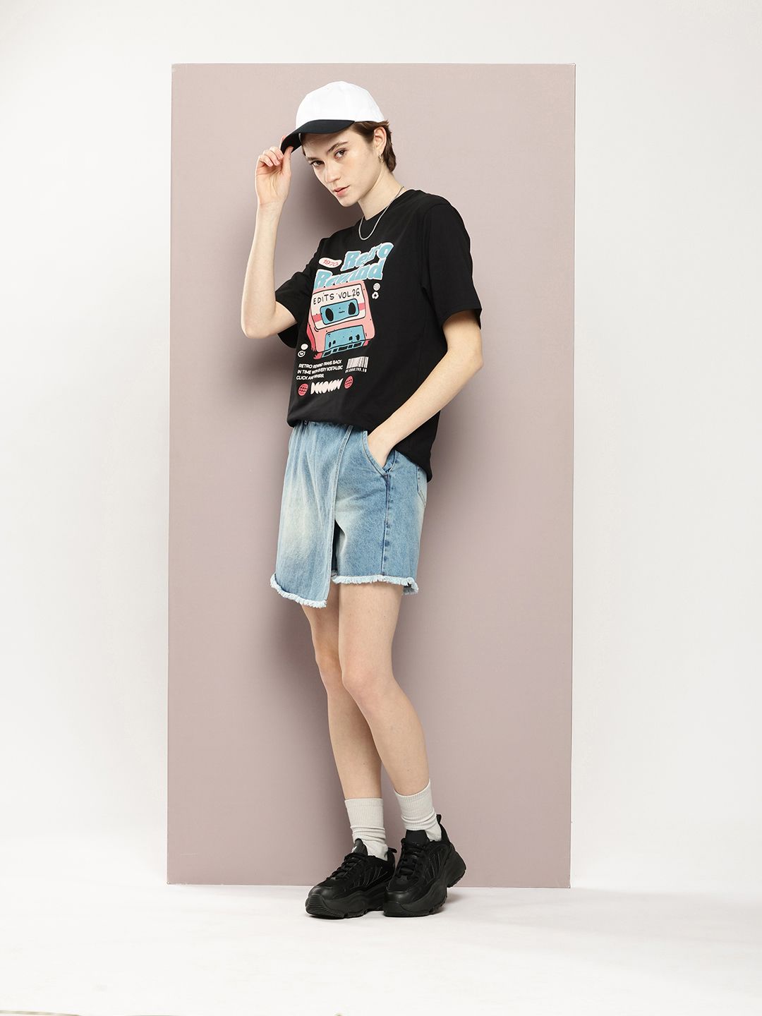 DILLINGER Graphic Printed Drop-Shoulder Sleeves Oversized Pure Cotton T-shirt