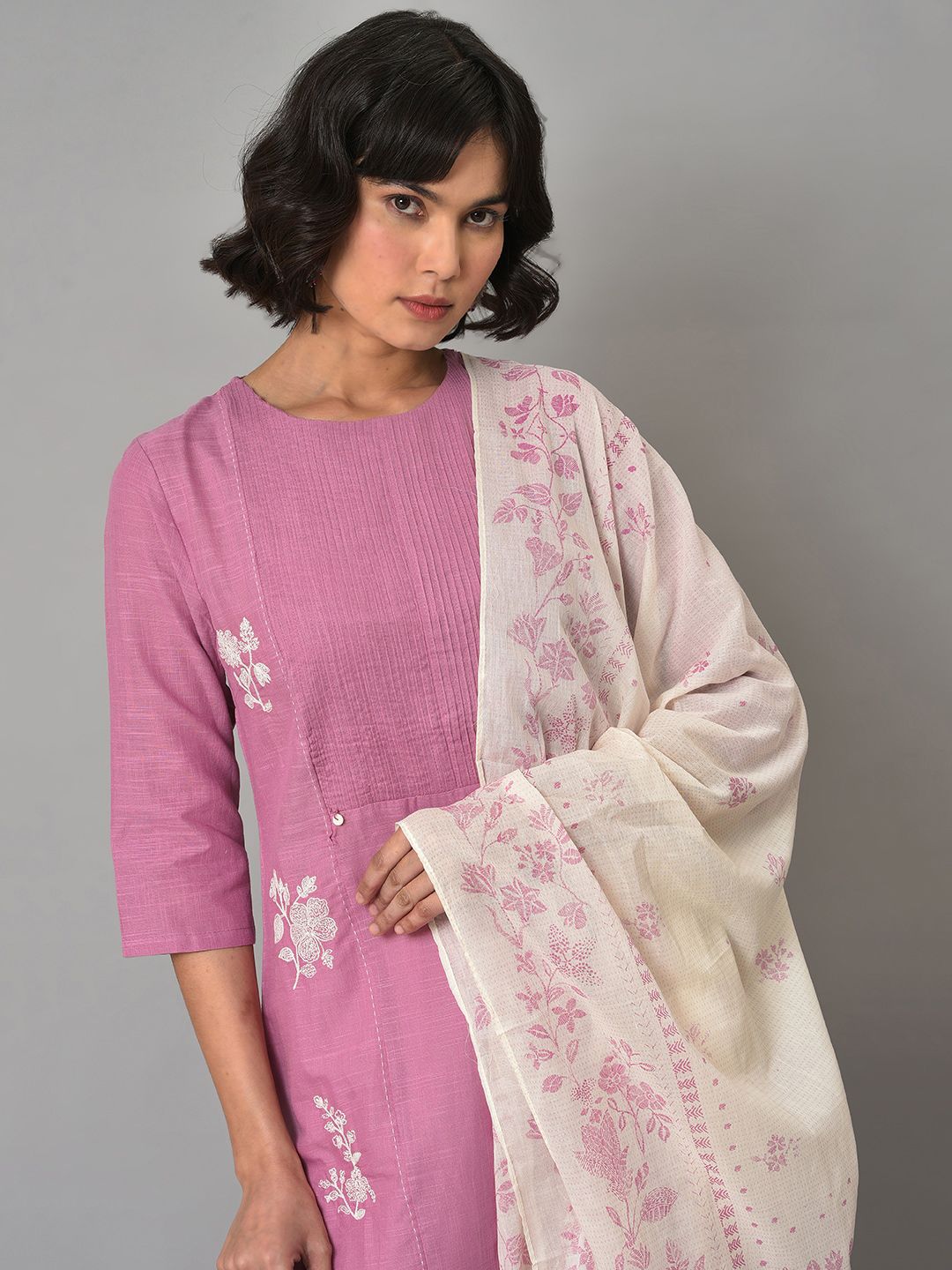 W Women Floral Embroidered Thread Work Pure Cotton Kurta with Palazzos & With Dupatta