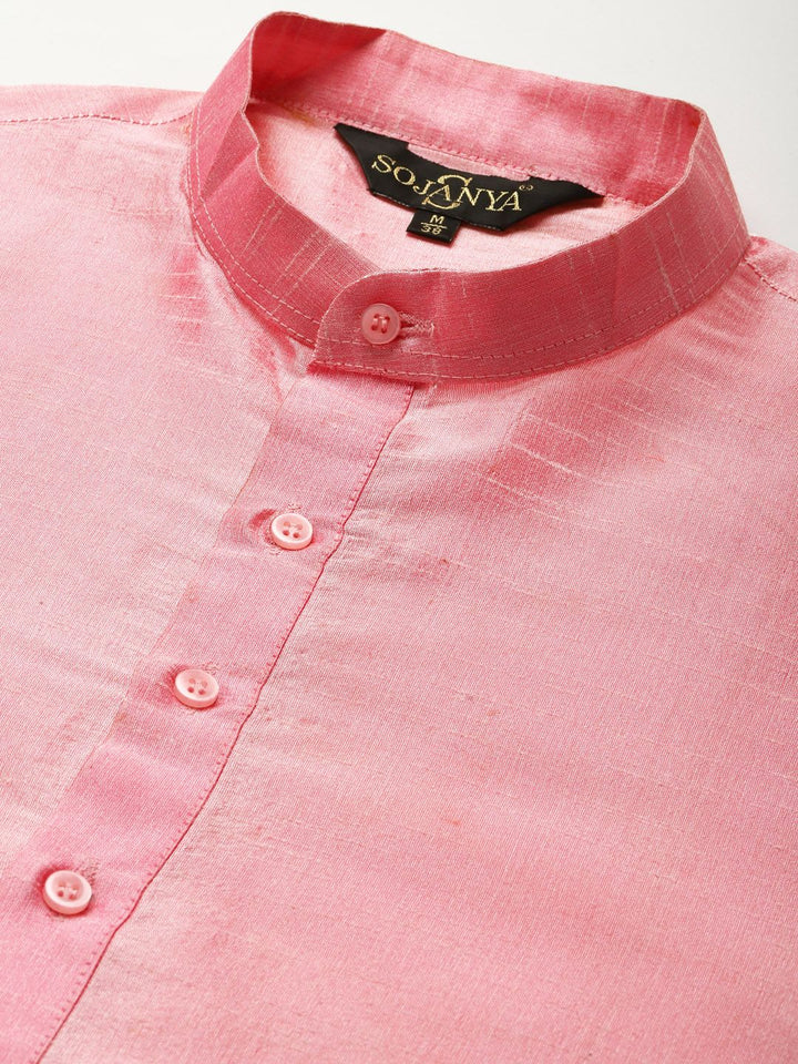 SOJANYA Men Embroidered Kurta with Churidar