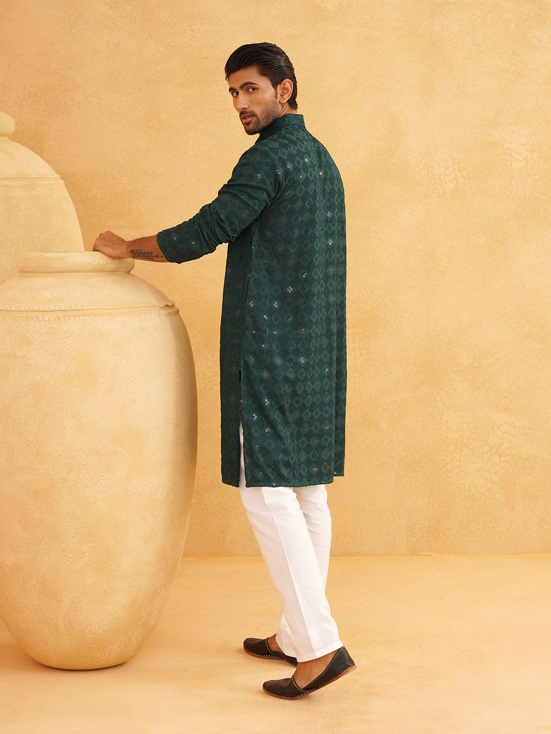 SOJANYA Kolar Mandarin Sulam Lengan Panjang Kurta Lurus