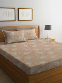 KLOTTHE Beige Floral Printed Dilengkapi 400 TC Kapas Cadar King & 2 Sarung Bantal