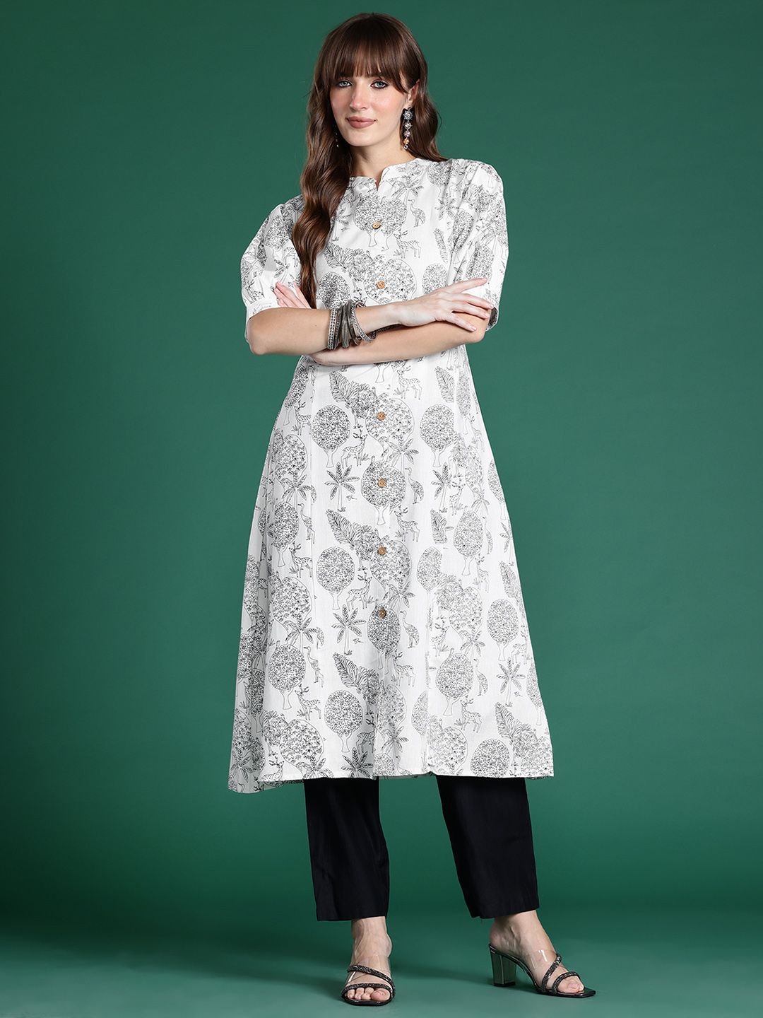 Indo Era Women Floral Printed Floral Kurta