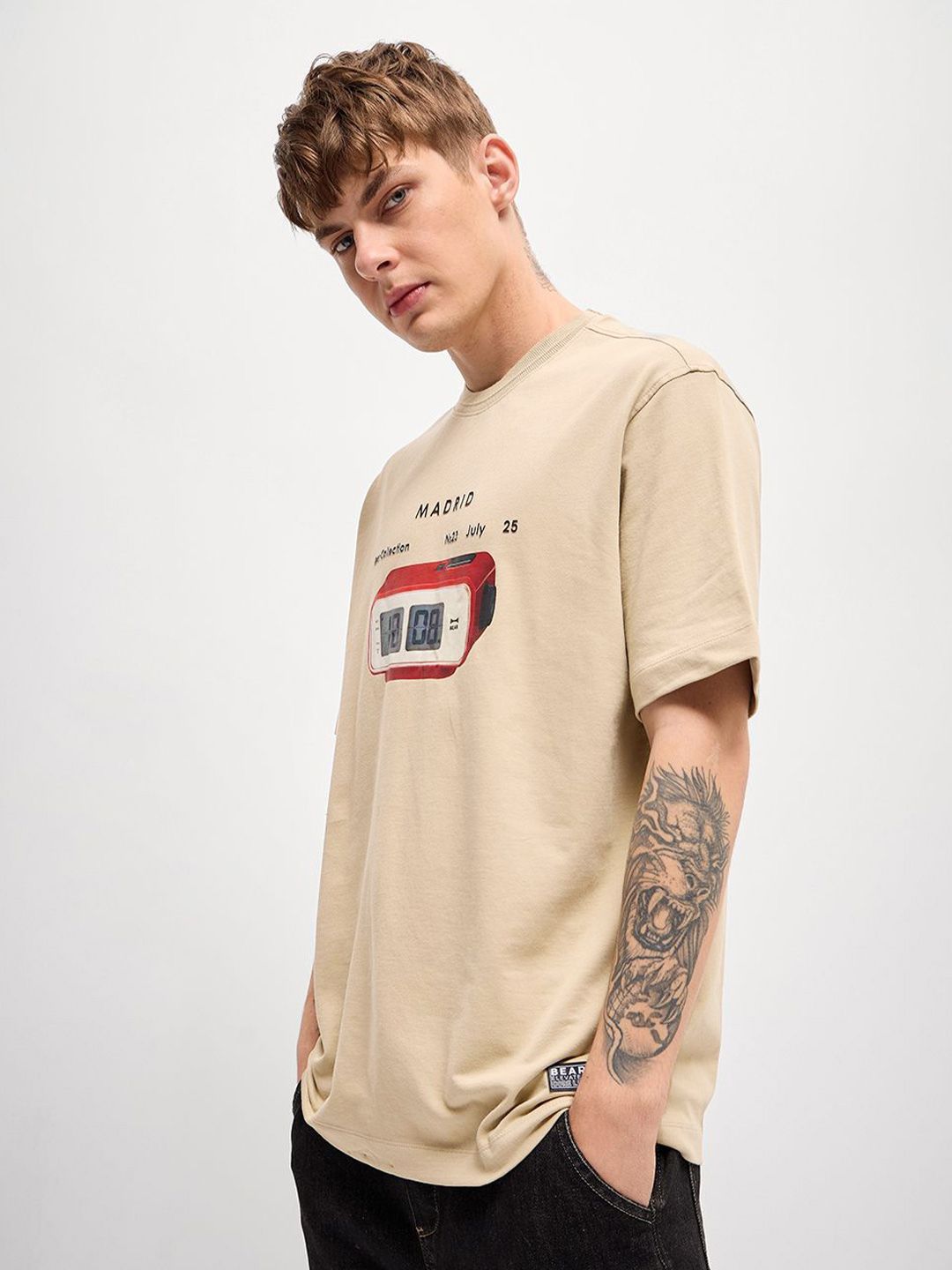 THE BEAR HOUSE Men Graphic Printed Round Neck Pure Cotton Oversized T-shirt