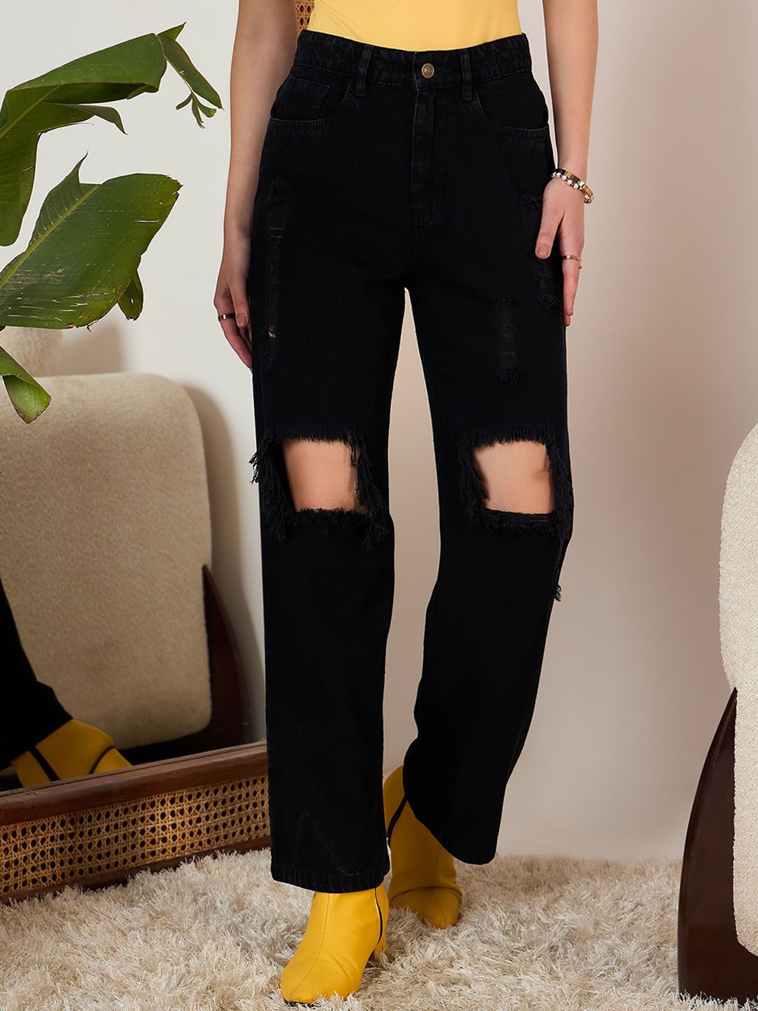 Berrylush Women Straight Fit High-Rise Cotton Highly Distressed Jeans