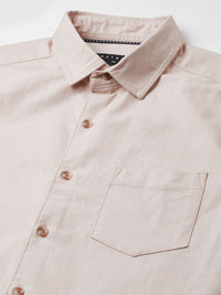 VASTRADO Men Classic Slim Fit Cutaway Collar Solid Cotton Casual Shirt