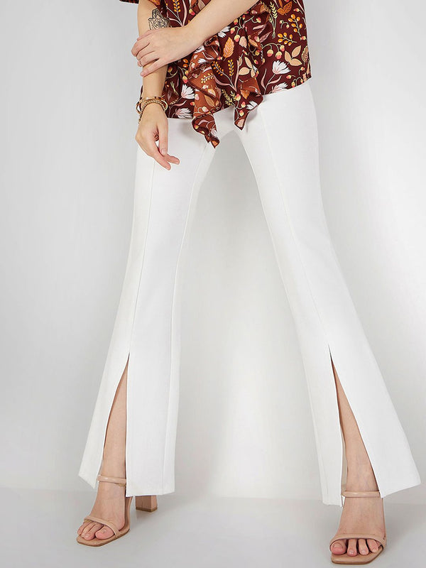 SASSAFRAS Women White Slim Fit Mid Rise Trousers