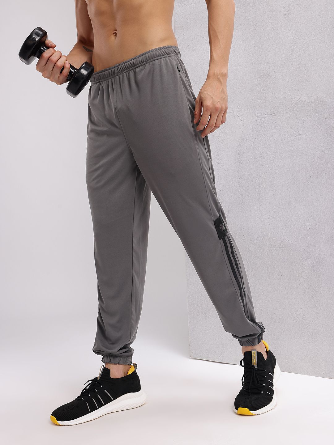 HRX by Hrithik Roshan Men Side Stripes Rapid-Dry Training Joggers