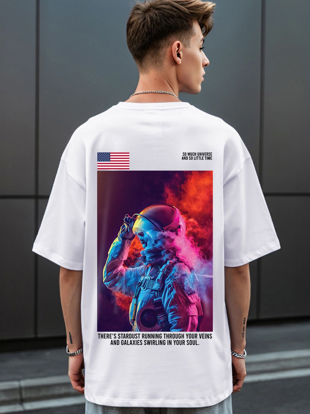 Bewakoof Men White Printed Oversized T-shirt