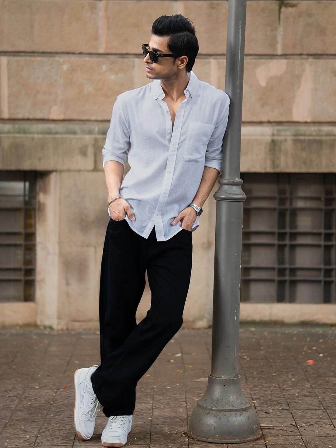 Powerlook Men Solid Spread Collar Casual Shirt