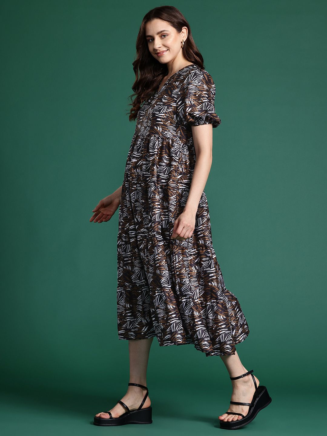DressBerry Printed Fit & Flare Tiered Midi Dress