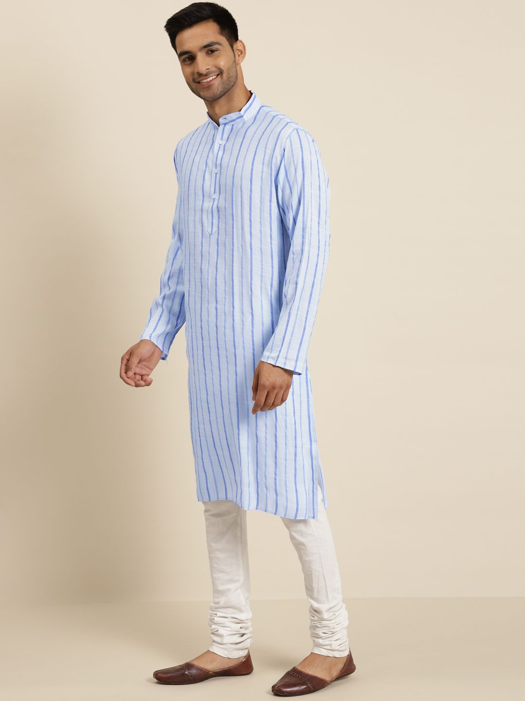 SOJANYA Men Blue Pure Cotton Striped Kurta