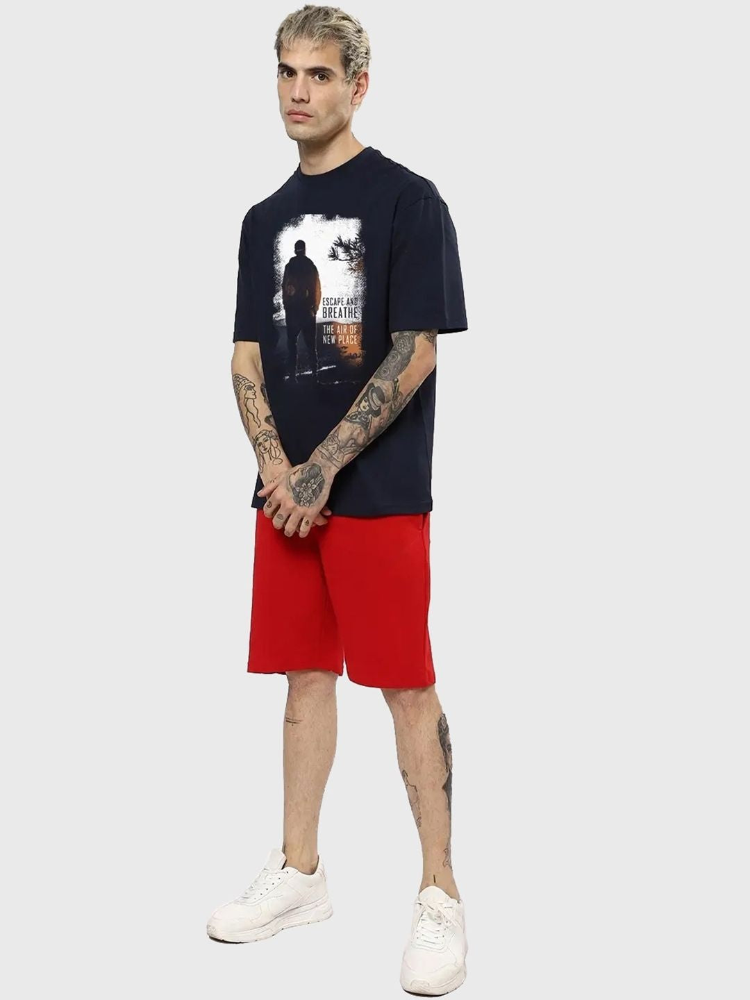 Bewakoof Men Graphic Printed Oversized T-shirt