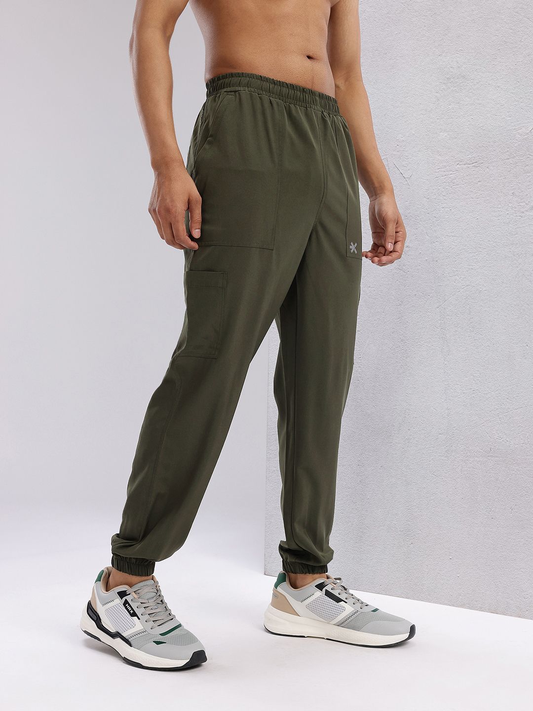HRX by Hrithik Roshan Men Rapid-Dry Cargo Style Training Joggers