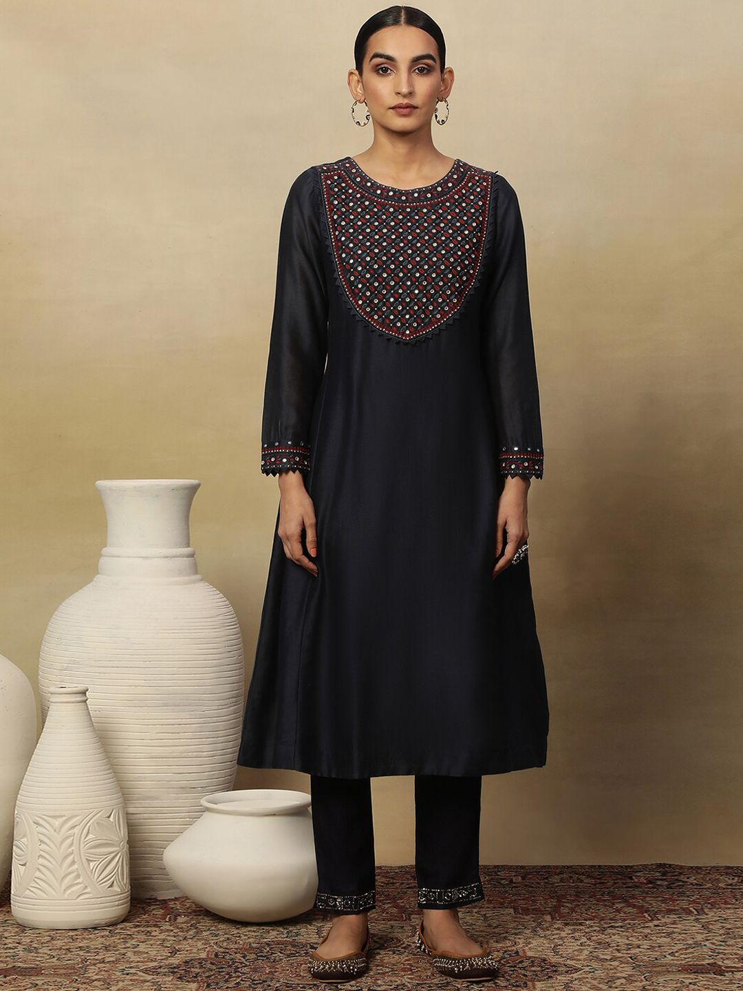 W Yoke Design Floral Thread Work A-Line Kurta