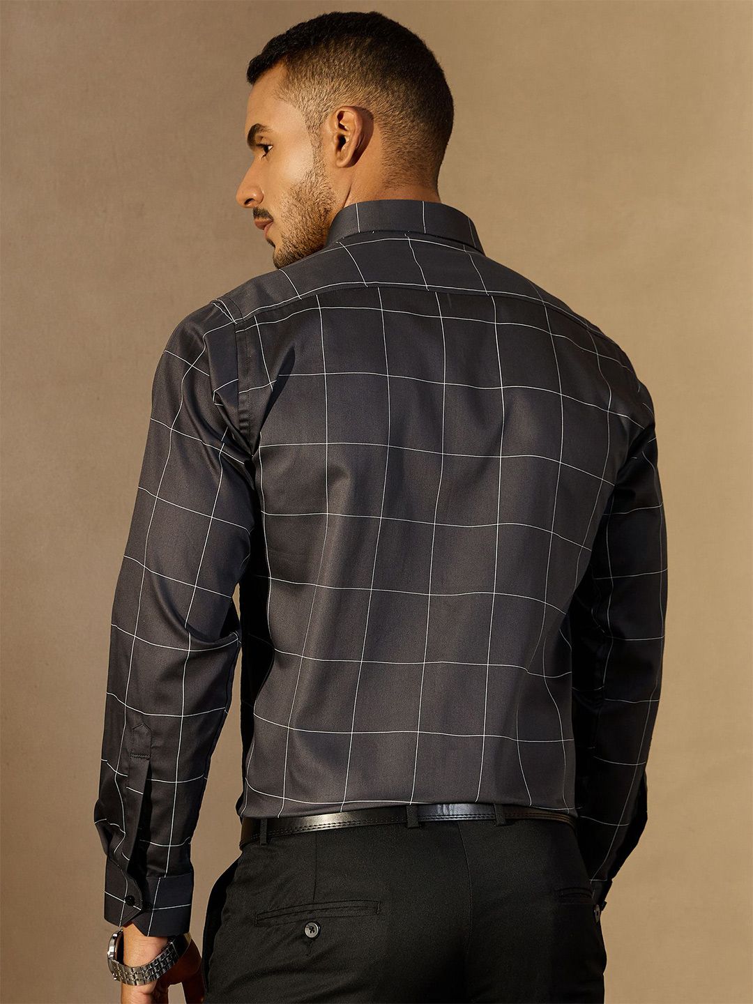 DENNISON Men Windowpane Checked Spread Collar Smart Formal Shirt