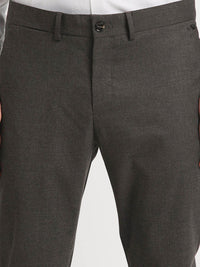 THE BEAR HOUSE Men Solid Tapered Fit Mid-Rise Formal Trousers