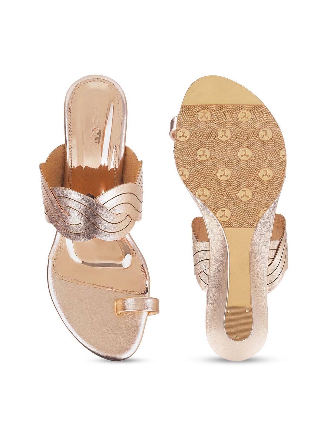 Mochi Women Solid Sandals