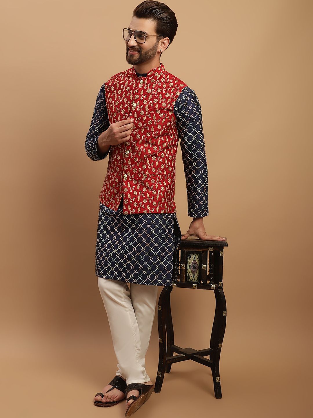 SOJANYA Geometric Embroidered Regular Kurta with Churidar & Embroidered Nehru Jacket