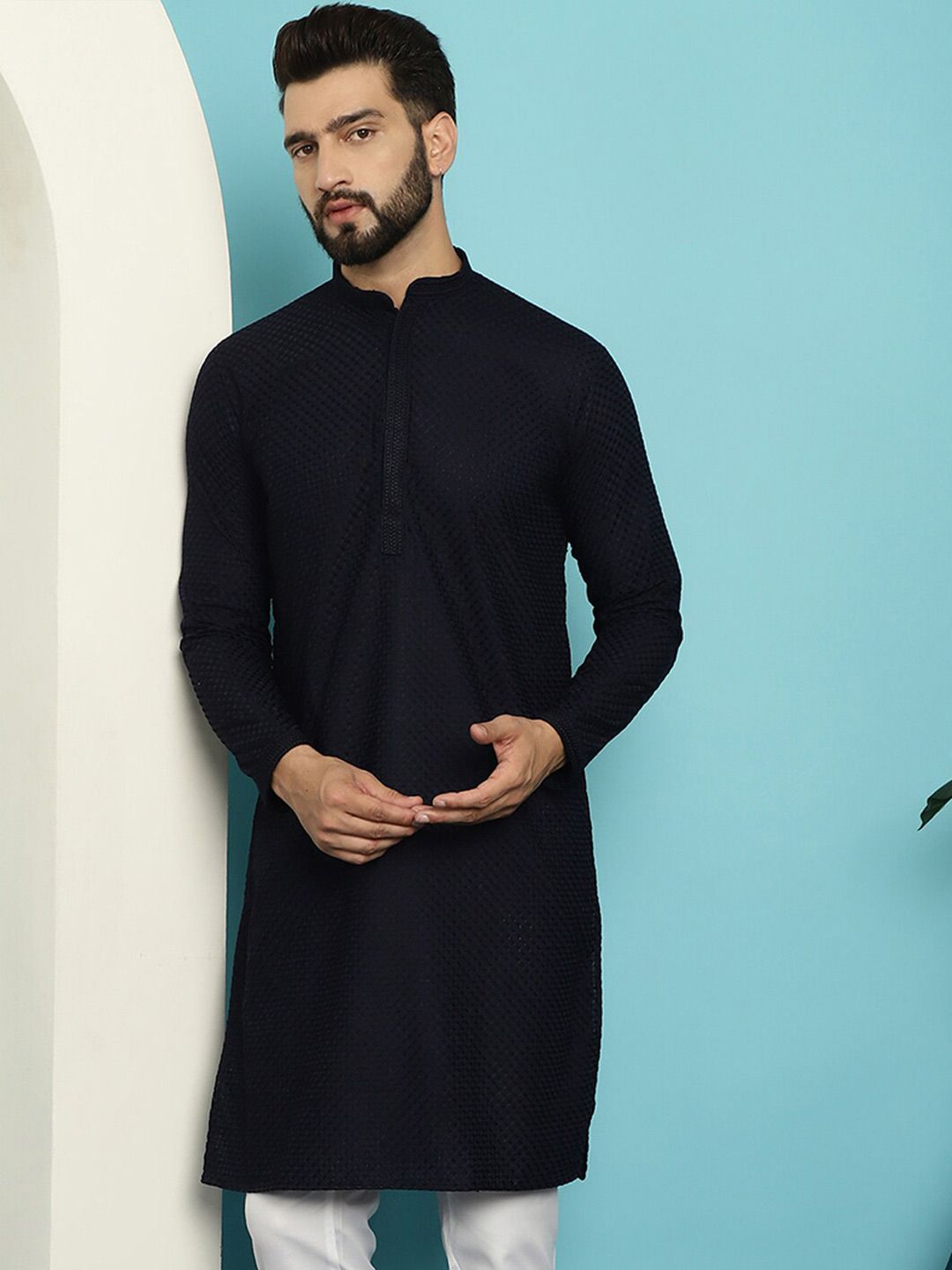 SOJANYA Geometric Embroidered Thread Work Cotton Straight Kurta