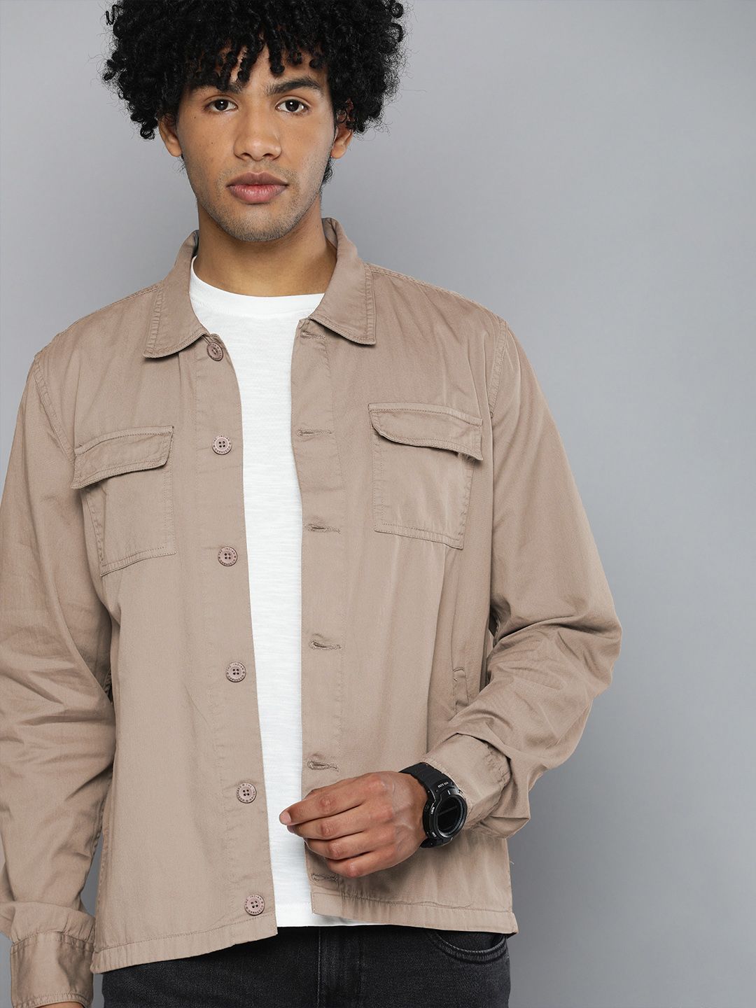 The Indian Garage Co Men Utililty Regular Fit Solid Shirt with Double flap Pocket