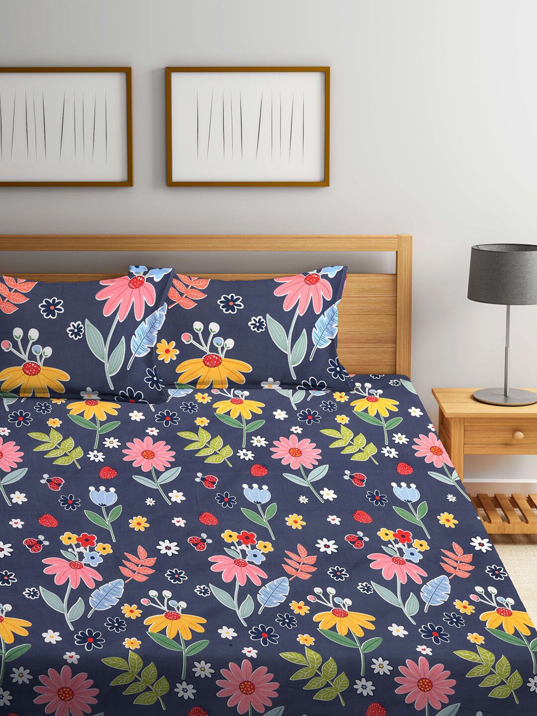 KLOTTHE Navy Blue Floral Cotton 300 TC King Fine 2 Cadar dengan 4 Sarung Bantal-98 x 87 inci