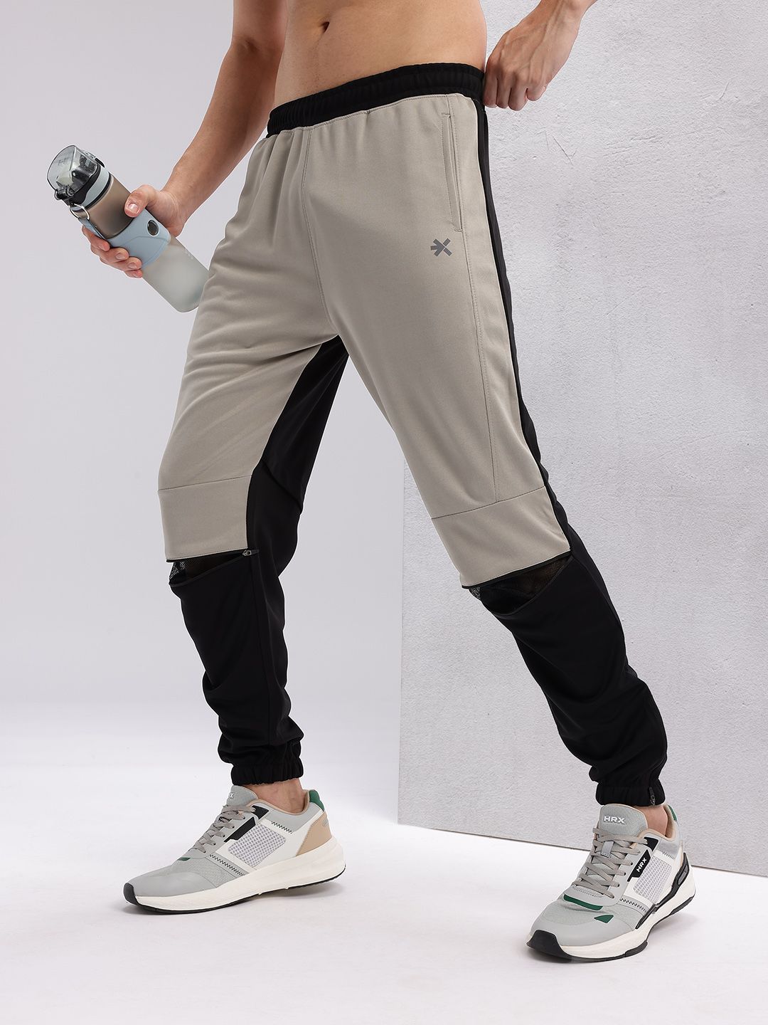 HRX by Hrithik Roshan Men Colourblocked Rapid-Dry Running Joggers