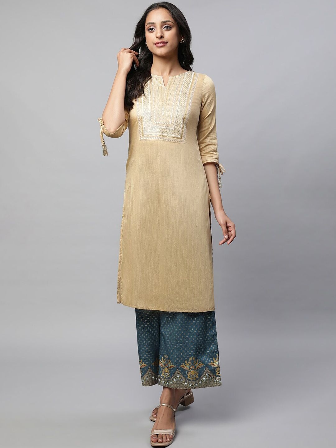 Aurelia Geometric Yoke Design Sequinned kurta
