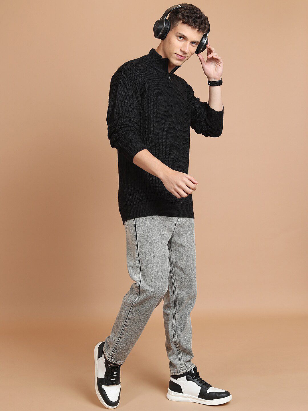 HIGHLANDER Cable Knit Long Sleeves Acrylic Pullover