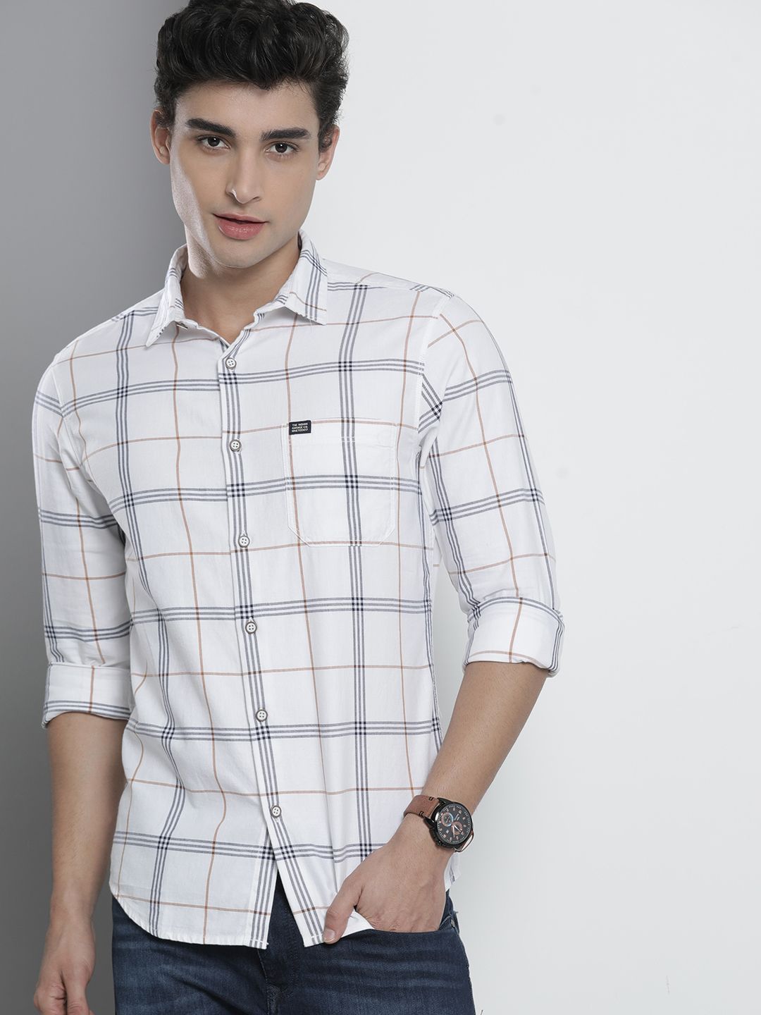 The Indian Garage Co Men White Checked Casual Shirt