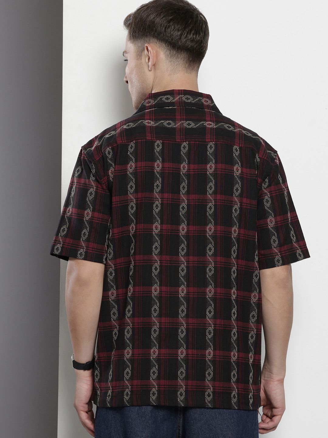 The Indian Garage Co Men Relaxed Fit Striped Resort Wear Shirt