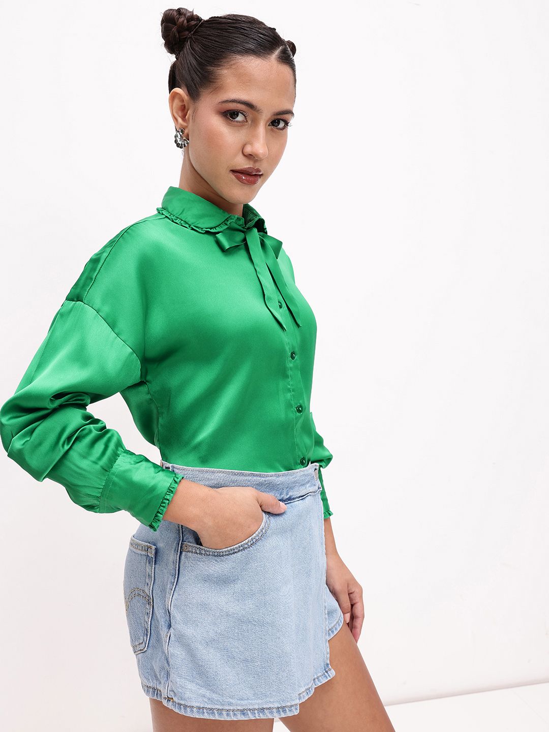 DressBerry Charming Vintage Peter Pan Collar Satin Finish Shirt