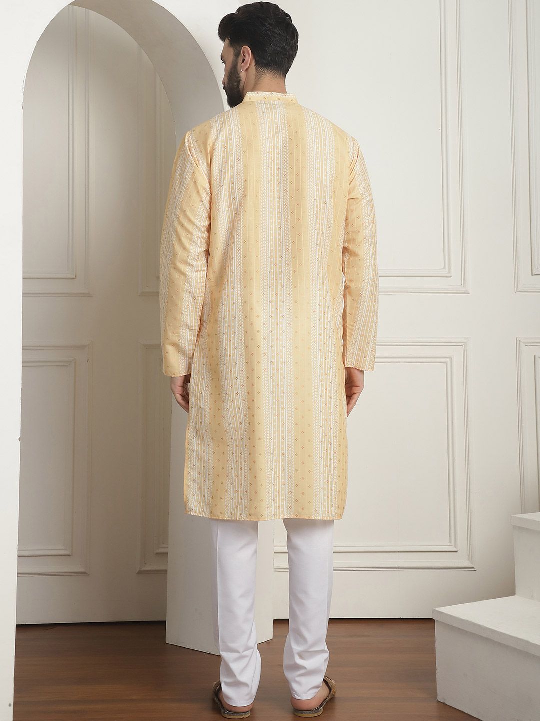 SOJANYA Printed Mandarin Collar Straight Kurta with Churidar