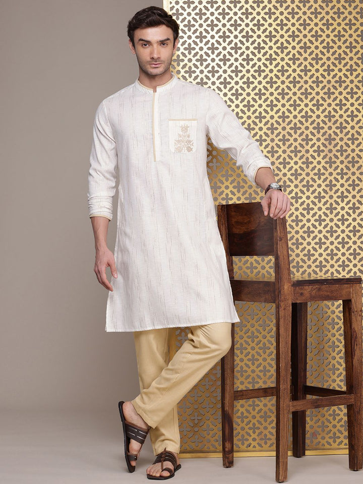 House of Pataudi Men Jashn Floral Embroidered Striped Thread Work Kurta With Trousers