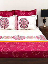 BOMBAY DYEING Celebrating India Pink Printed Cotton 300 TC King Bedsheet & 4 Pillow Cover