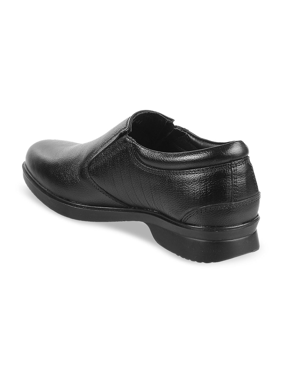 Mochi Men Black Textured Formal Loafers