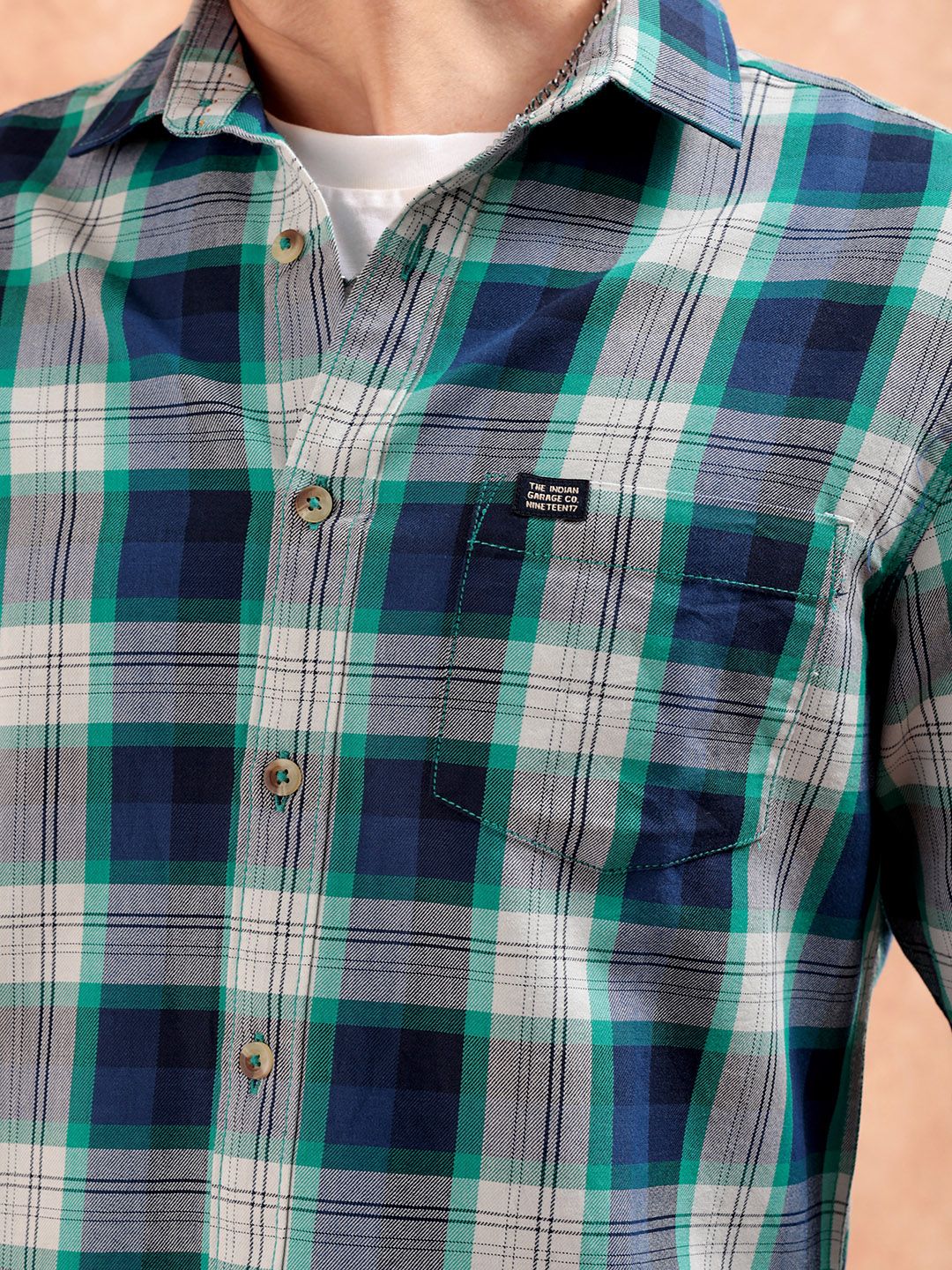 The Indian Garage Co Men Green & Navy Blue Regular Fit Checked Casual Shirt