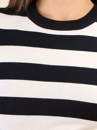 SASSAFRAS Striped Round Neck Crochet Top