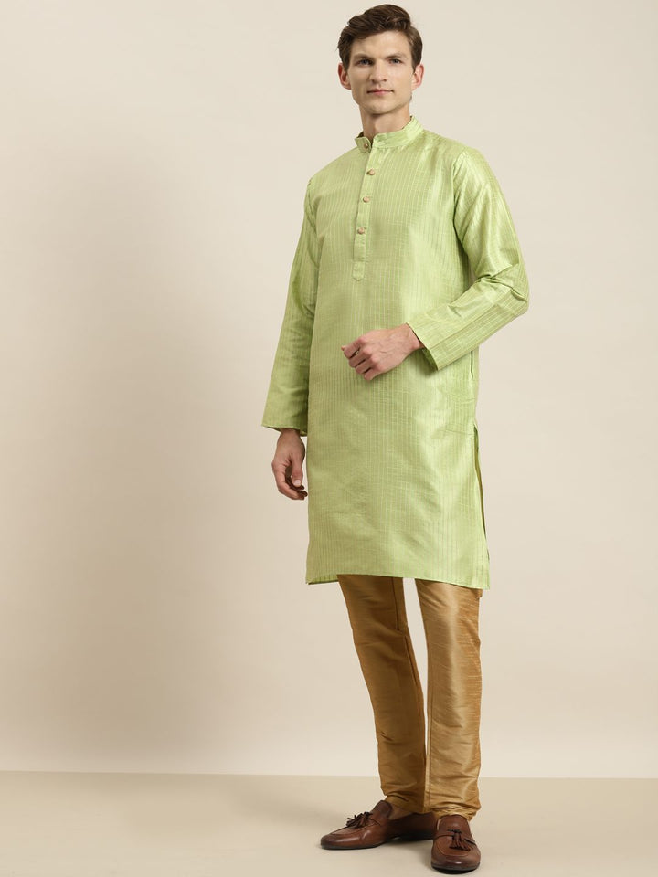 SOJANYA Kurta Belang Hijau Lelaki dengan Jaket Churidar & Nehru