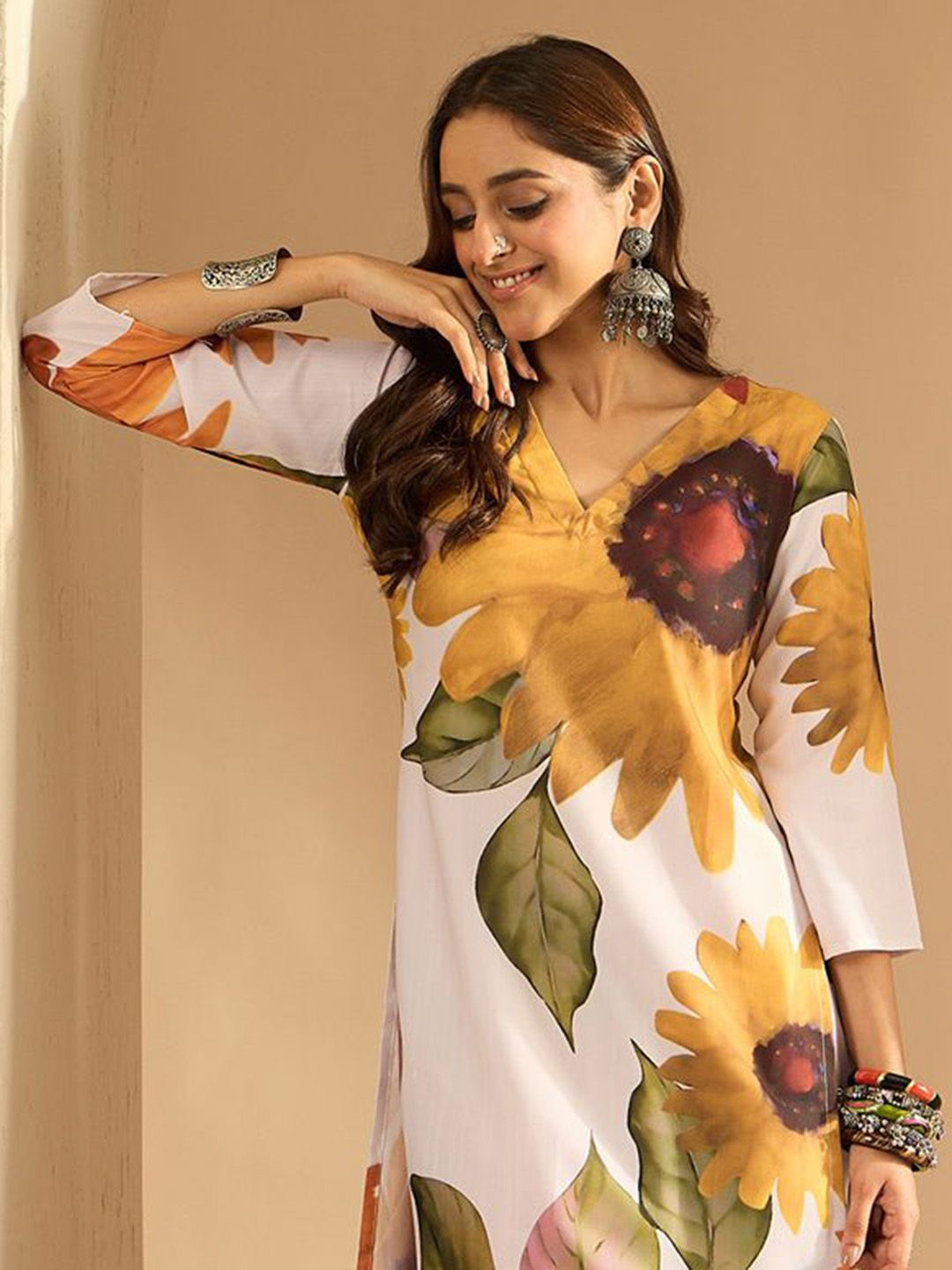 Indo Era Women Floral Printed Regular Kurta with Trousers