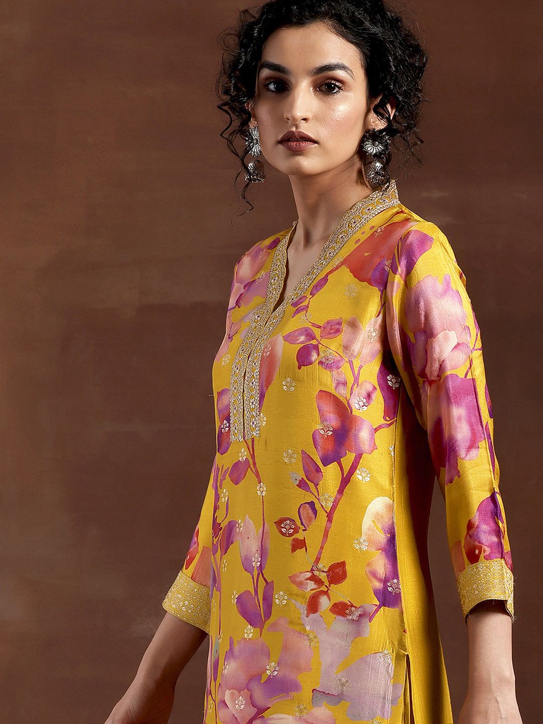 Libas Floral Printed Kurta With Trousers & Dupatta