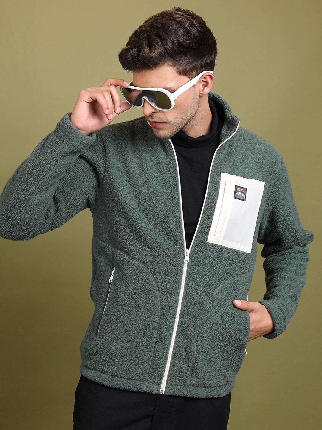 HIGHLANDER Mock Collar Front-Open Sweatshirt